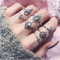 Retro Ethnic Style Openwork Gem Joint Ring