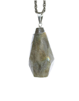 Shop Dixi Cleopatra Labrodorite Necklace